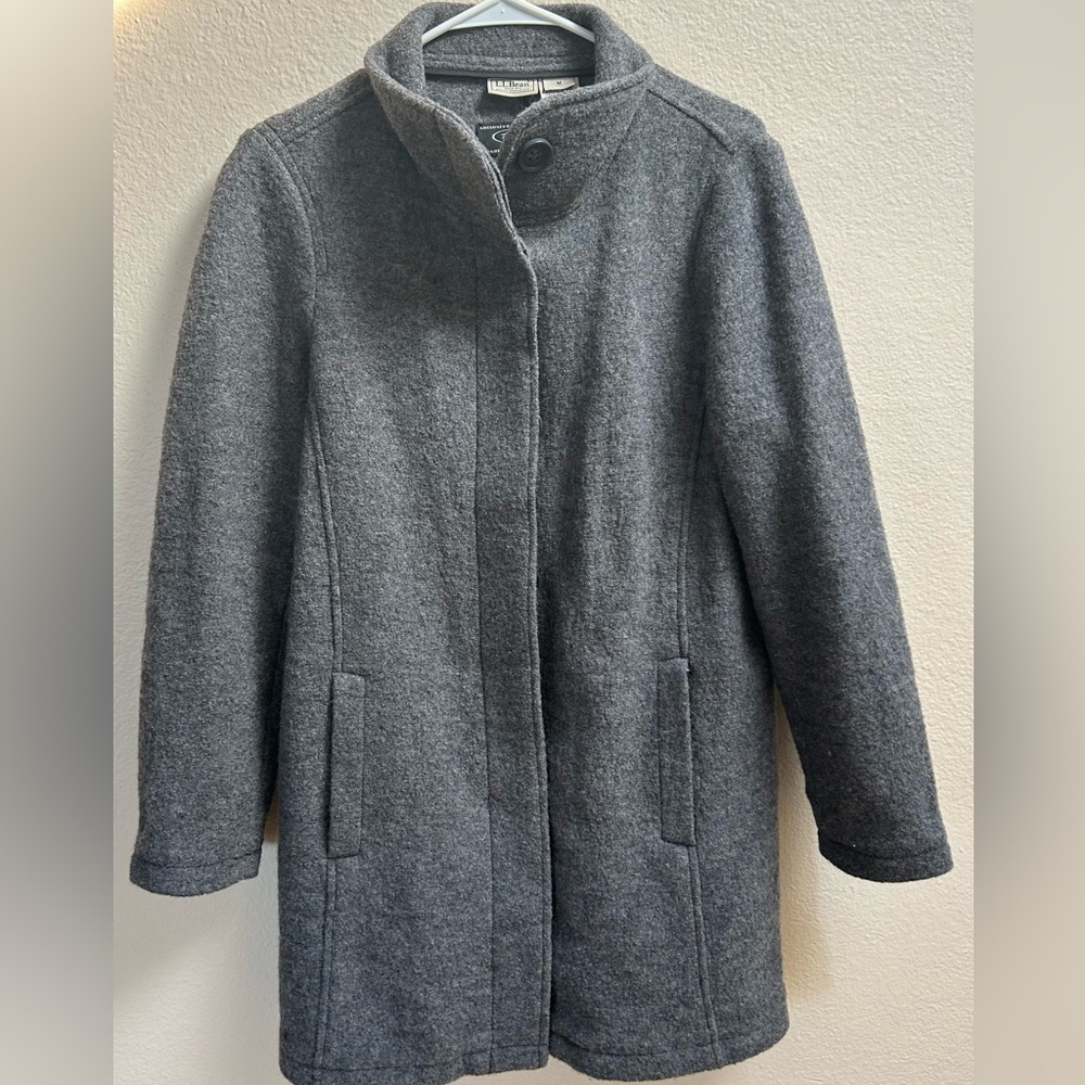 L.L. Bean Women’s Wool Coat Gray Medium Petite Bellandi Italian Fabric 100% Wool